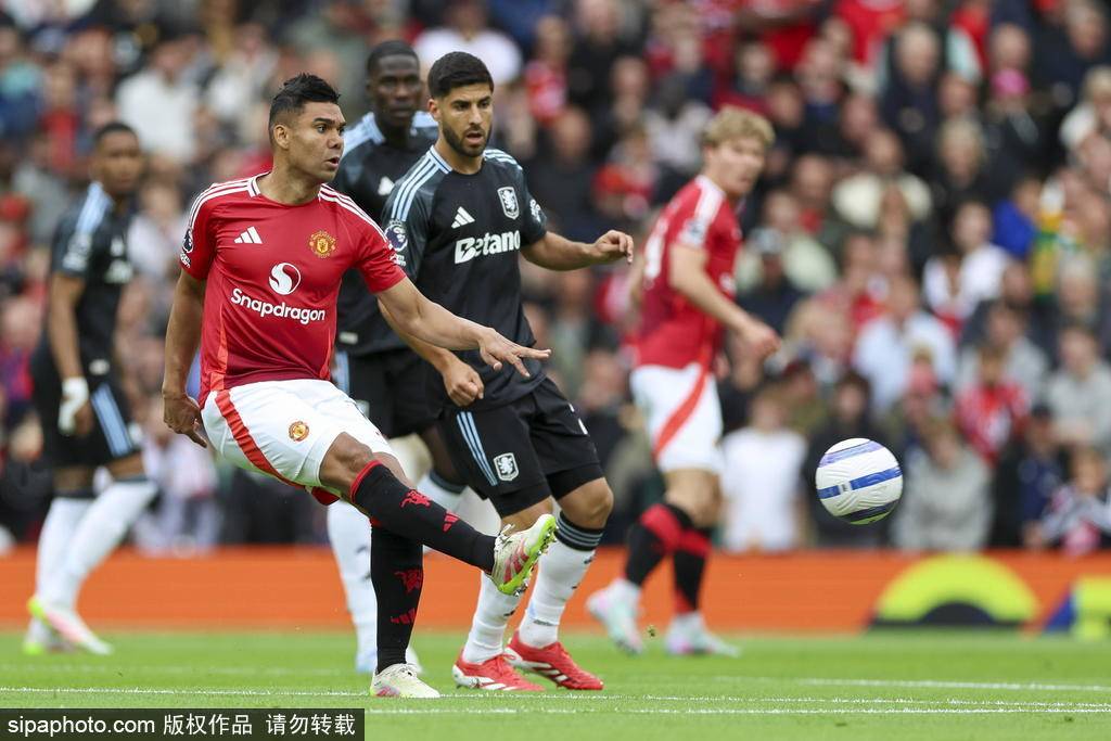 朗尼克炮轰曼联！6000万欧卡塞米罗成反面教材，拉特克利夫被点名警告