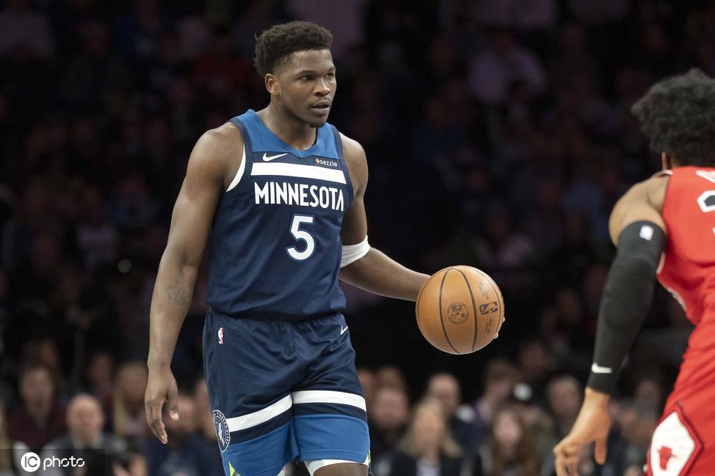 爱德华兹20分吉迪21+6 森林狼不敌公牛4连败